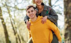 探究40岁天蝎座男人在感情中表现的特点及其天蝎座对待感情的态度