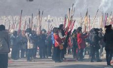 佛教法师开光穿什么衣服（道教可以给佛像开光吗）