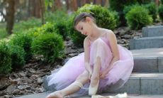 绮字取名寓意的女孩名字（2023属虎女孩最吉利的名字）