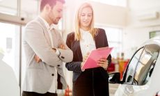 属蛇人2023年多少岁（属蛇和属虎的合不合）