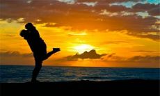 金星水瓶男爱你的表现（水瓶男喜欢的女生类型）