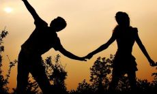 摩羯男想睡你的表现（摩羯男对女朋友的状态）