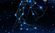 水瓶座发财颜色（水瓶座用什么颜色旺财）