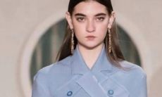 属马的2023年穿什么颜色衣服好（属马的什么颜色最旺）