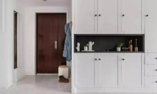 入户门放鞋柜的风水（家门口放鞋柜风水）