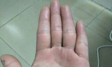 手相有事业线但是很穷（手相三条线分别是什么）