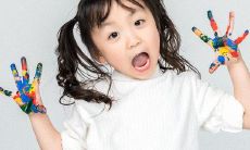 李和赵组合起名字女孩（李赵取名字怎么取三字）