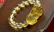 本命年给老婆买什么好（老婆36岁本命年买什么礼物）