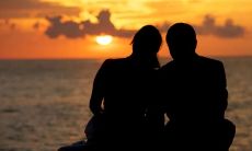 天秤座女和天秤男谈恋爱（天秤座女与白羊座男）