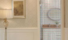 入户花园门装珠帘风水（门对门的风水化解）