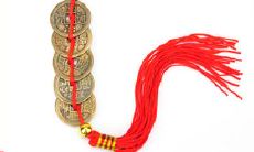 太岁方挂五帝钱（犯太岁五帝钱化解方法）