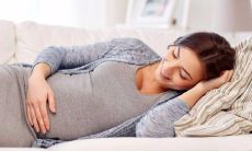 梦到自己怀孕快生了胎动很厉害（孕妇梦见胎动是男孩）