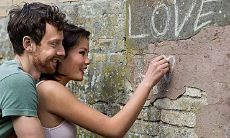 双子座对待喜欢的女生（双子座对待喜欢的人）