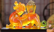 三字聚财网名女生（聚财的网名女生）