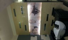 卧室在财位摆沙发好吗（家里财位放沙发可以吗）