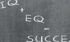 摩羯座的智商排名（天蝎座的智商排名）