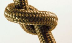 跳绳八字结怎么打（天蝎座让我删了他）