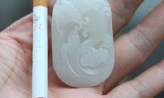 属羊的女人带什么玉石（79年属羊带什么比较好）