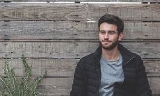 狮子座最喜欢和哪个星座做朋友（狮子座和双子座配吗）