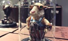 儿童店起名称（女人晚上梦到蛇咬自己手指是什么意思）