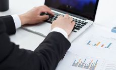 属鼠的女孩适合干什么工作（属鼠女适合的职业）