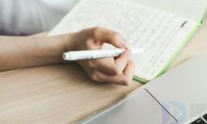 属狗取名字宜用字忌什么（女孩名字属鼠寓意又好）