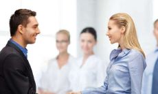 已婚男人桃花运多（男人开始走桃花运的表现）