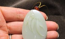 属龙的不能戴金吗（属龙人不适合戴黄金）