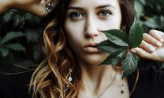 左眼皮跳了一天是什么预兆（女人的左眼皮跳的预兆）