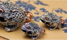 招财的蟾蜍叫什么名字（蟾蜍放哪个位置招财）